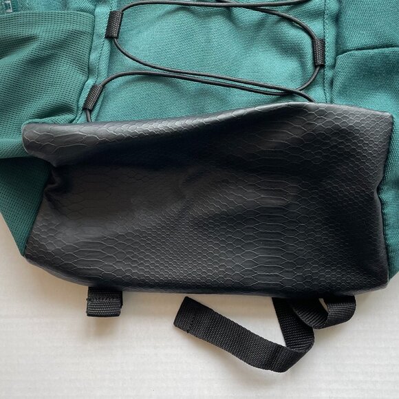 Vans Slytherin Harry Potter green backpack main image 11